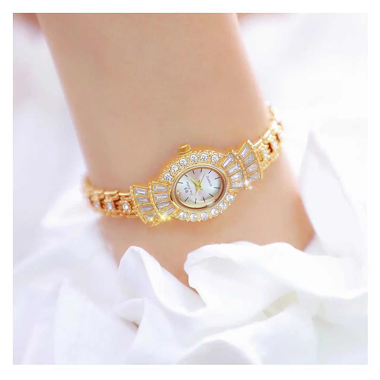 2024 BS moda Casual mujer Vintage reloj de lujo mujer reloj Retro oro diamante señoras vestido relojes de pulsera pequeños relojes de cuarzo