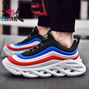 Chaussures de sport décontractées pour hommes, respirantes, à semelle souple, motif arc-en-ciel, grandes tailles, baskets de court, tendance mode printemps-automne - Product Image 4