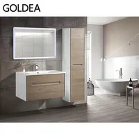 Современный итальянский шкаф для ванной комнаты с зеркалом и подсветкой LED