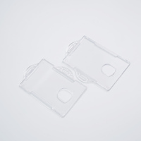 Porte-badge d'identification rigide en plastique transparent, vertical et horizontal, OEM, durable, avec fente latérale pour carte, pour lanières, vente en gros usine