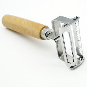 Cuchillo y Rallador de Acero Inoxidable de Doble Uso con Mango de Bambú para Frutas y Verduras - Product Image 1