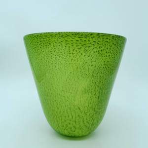 Vase en verre de Murano vert <span class=keywords><strong>Antigone</strong></span>, design moderne fait main, œuvre d'art artistique en verre soufflé et cristal - Product Image 3