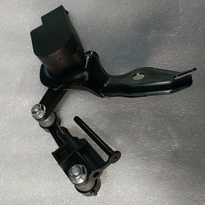 Brazo de Control Inferior 7L0616214C 95534107600 para Suspensión, Pieza de Repuesto - Product Image 1