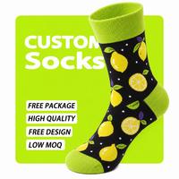 Chaussettes personnalisées avec logo et motif sur mesure, idéales pour le quotidien et la vente au détail, directement de l'usine.