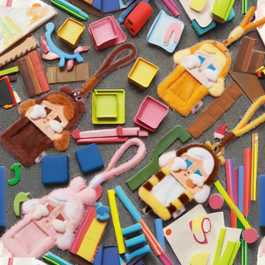 POPMART lindo personaje <span class=keywords><strong>de</strong></span> Anime Cry Baby Crying Again Series PVC cubierta <span class=keywords><strong>de</strong></span> felpa caja ciega muñeca <span class=keywords><strong>de</strong></span> juguete para adorno <span class=keywords><strong>de</strong></span> escritorio colección <span class=keywords><strong>de</strong></span> regalos - Product Image 2