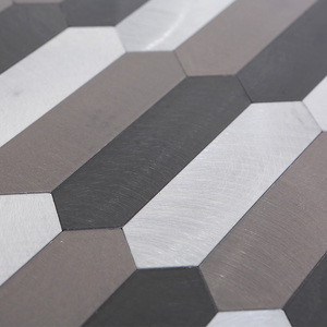 Pannello Murale Moderno per Cucina Autoadesivo Mosaico 4mm con Design Grafico - Product Image 5