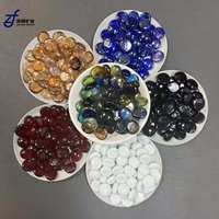 Billes de verre plates en noir, blanc, bleu, vert et rouge, adaptées aux jeux de dames chinoises, aux jeux de billes et comme pièces de rechange.