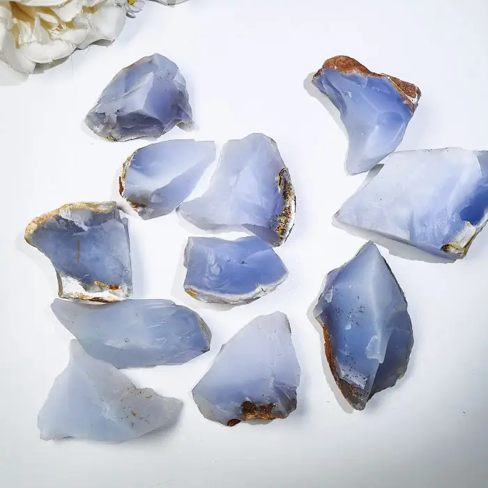 Pierres naturelles brutes cristaux de Quartz brut pierre prix pierre calcédoine bleue pierre précieuse