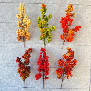 <span class=keywords><strong>Faux</strong></span> décorations de <span class=keywords><strong>fruits</strong></span> rouges pour la prospérité Accessoires Wintergreen populaires pour la fête du printemps - Product Image 6