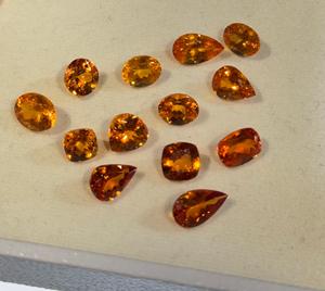 Pierres de grenat mandarin de couleur vive très demandées, pierres en vrac de forme mixte, taille libre, qualité exceptionnellement élevée, pierres de grenat Fanta - Product Image 4