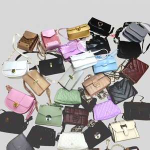2023 Nuevo. ANNA Ropa de Segunda Mano, Fardos de Bolsos Usados, Bolsos de Hombro de Diseñador para Mujer, Bolsos de Señora Usados, Ropa Usada - Product Image 1