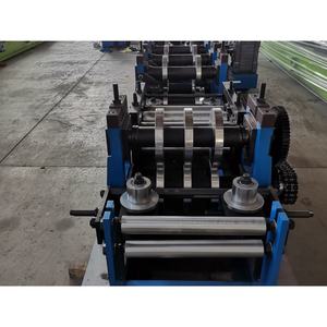 C Z Purlin 성형 기계 PLC 및 엔진 건식 벽체 스터드 트랙 태양광 브래킷 용 장비 제작 - Product Image 2