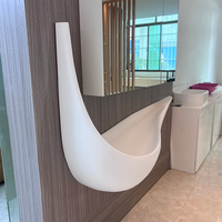 Staron Lavabo de salle de bain blanc à surface solide et design artistique Lavabo en pierre unique avec miroir