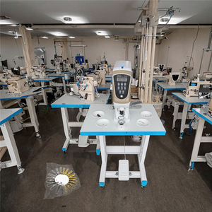 Machine de pose de boutons-pression semi-automatique numérique à servomoteur, avec système anti-pincement de sécurité, pour usine de confection - Product Image 4