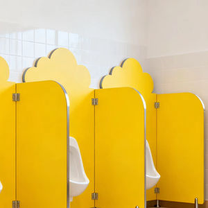 Utilisation de panneau en nid d'abeille en aluminium de propriétés écologiques enduites de PVC / PET pour les salles de toilette dans les jardins d'enfants - Product Image 1