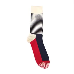 Hochwertige atmungsaktive Best Price Streifen muster Blau Rot Weiß Baumwolle Man Socken