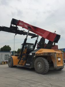 Apilador de Contenedores Sany SR45C30 de 45 Toneladas Fabricado en China, Máquina Portuaria y para Contenedores Sany de 45 Toneladas - Product Image 4