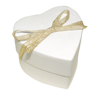 Set de cuidado de la piel personalizado, productos cosméticos en forma de corazón, hechos a mano, románticos, para el Día de San Valentín, color blanco, caja de regalo de lujo - Product Image 1