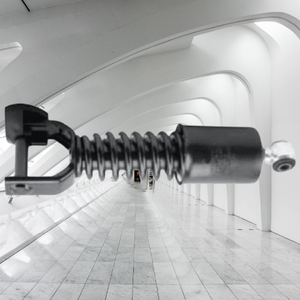 โช้คอัพรถโดยสาร942 1519 890ใหม่เพื่อความสบายและประสิทธิภาพในรถยนต์ Lexus ทั้งด้านหน้าและด้านหลัง - Product Image 1