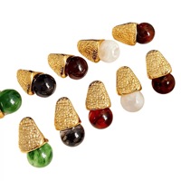 Pendientes de Perlas de Ámbar con Patrón de Martillo Vintage para Mujer