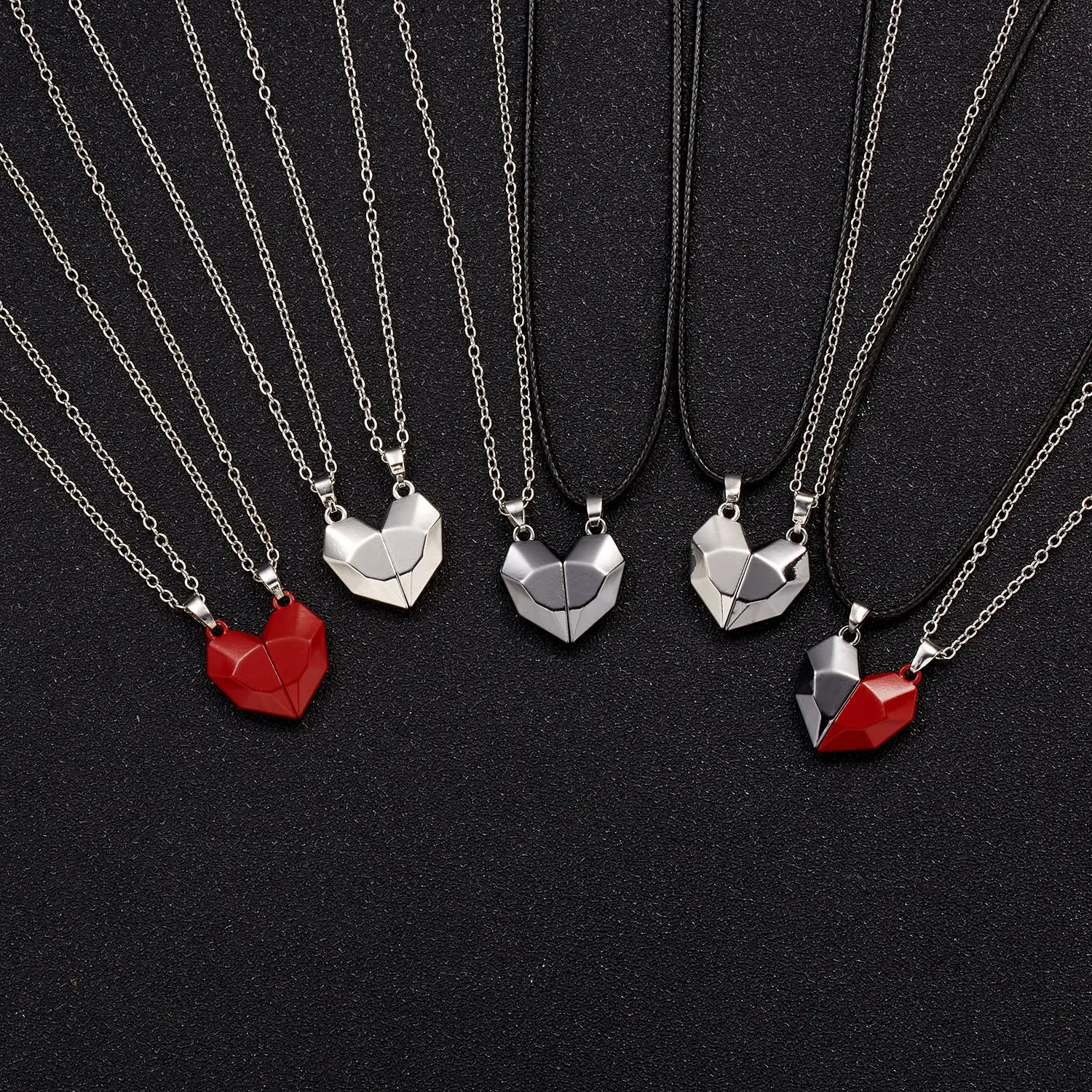 New Design Love Heart Magnetic Pendant Couple Necklace Jewelry
