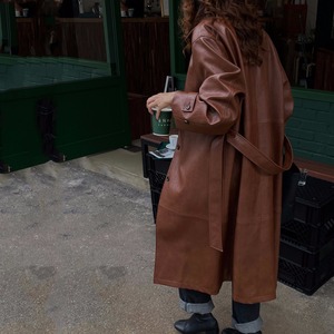 2022 inverno all'ingrosso autunno inverno impermeabile Vintage con risvolto in <span class=keywords><strong>pelle</strong></span> Plus Size <span class=keywords><strong>Trench</strong></span> da <span class=keywords><strong>donna</strong></span> con fodera in poliestere lunga - Product Image 6