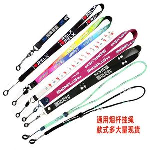 สายคล้องคอโพลีเอสเตอร์ไนลอนพิมพ์ลายโลโก้ตามสั่งขายส่ง พร้อมห่วงยางสำหรับใส่ปากกา - Product Image 2