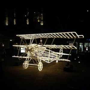 Decoración LED con Luces de Aviones Navideños para Parques Temáticos, Centros Comerciales, Resorts y Eventos al Aire Libre - Product Image 1