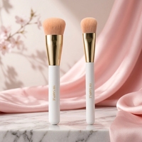 Pinceau à blush angulaire haut de gamme, pinceau cosmétique pour le visage, marque privée, OEM, ODM, vente en gros directe d'usine, pinceau de maquillage végétalien individuel