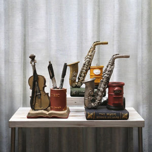 Décoration de bureau/table en résine mignonne, écologique, figurine peinte à la main avec <span class=keywords><strong>saxophone</strong></span>, violon, porte-stylo, accessoires - Product Image 3