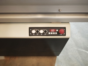Machine à scier les panneaux de précision en PVC pour la <span class=keywords><strong>menuiserie</strong></span> et la fabrication de meubles en MDF automatique - Product Image 6