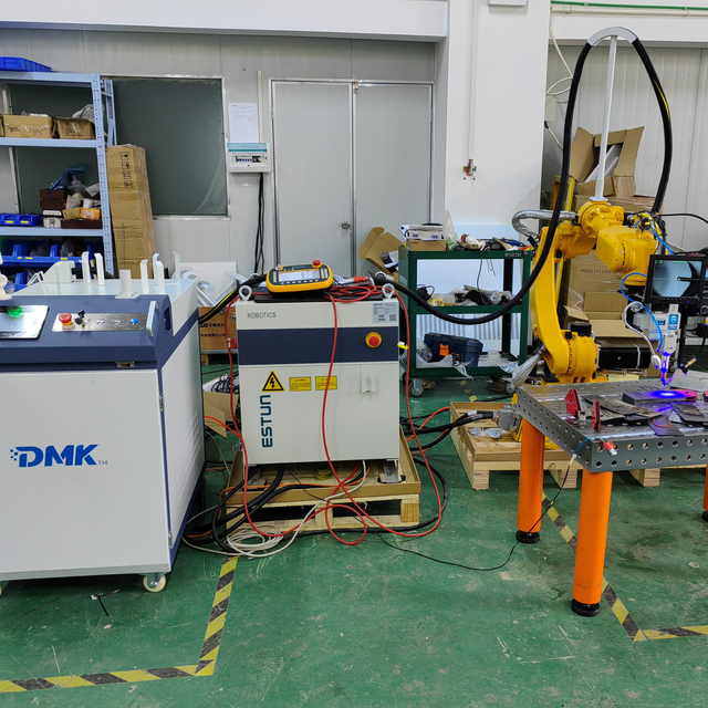 DMK Qilin BWT30 Welding Head+PC+ESTUN ER12-1510/ER20-1780 Robotic Laser Welding Machine New Energy Auto Parts