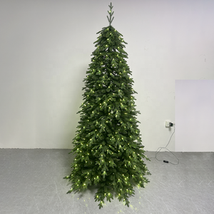 Árbol de Navidad Artificial Delgado de 7 Pies a Precio de Fábrica, Venta al por Mayor - Product Image 1