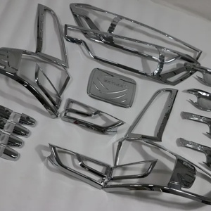 Vente en gros d'accessoires de voiture de nouvelle conception, kit carrosserie ABS noir/chrome pour Ertiga - Product Image 5