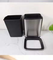Poubelle moderne en acier inoxydable pour usage extérieur, capacité de 5 à 30 L, structure à ouverture supérieure, design carré pour la maison, le bureau ou la voiture