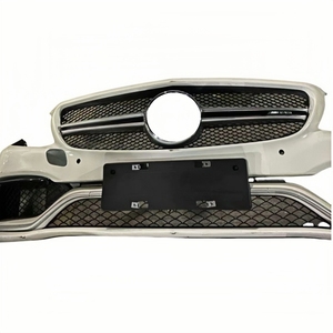 Bộ body kit Mercedes-Benz C-Class W205 AMG C63, chắn bùn mới, cản trước và sau có lỗ lắp đèn sương mù - Product Image 5