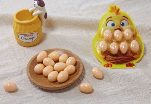 Bonbons en gros : Boîte d'emballage de chewing-gum « Poule qui pond des œufs » - Product Image 2
