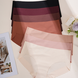 Ladymate OEM/ODM Culottes sans coutures pour femme, coupe laser invisible, string sans trace, sous-vêtements pour femme, culottes - Product Image 4