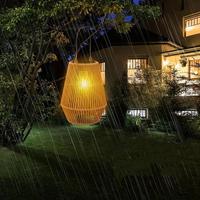 Lanterne solaire LED portable jaune imperméable pour l'extérieur, idéale pour le jardin et la cour, lampe de table et décoration suspendue pour arbre