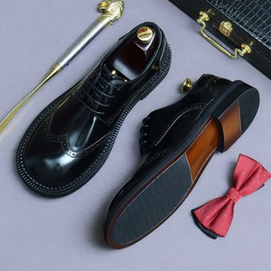 Zapatos de Cuero Casuales de Negocios - Zapatos de Hombre de Cuero Genuino con Punta Ancha, Zapatos de Hombre de Moda Británica, Zapatos de Boda - Product Image 2