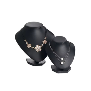 ขาตั้งโชว์เครื่องประดับแบบปรับขนาดได้หลายขนาด ทำจากเรซิ่นและกำมะหยี่ไมโครไฟเบอร์ สำหรับโชว์สร้อยคอ - Product Image 2