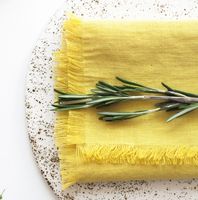 Ensemble de serviettes en lin jaunes à franges, serviettes en tissu de lin brillant, serviettes en lin douces pour mariage