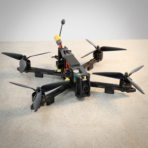 Kit de drone quadricoptère Mark4 7 pouces en carbone, moteur 900KV, contrôleur de vitesse 55A, contrôle de vol F405 V3, capacité de charge de 2 kg, système d'alimentation 6S - Product Image 1