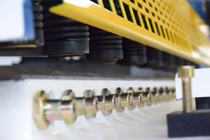 Sanxin nóng Bán máy cắt tấm kim loại 6x3200 NC điều khiển thủy lực cắt cho cắt tấm thép không gỉ - Product Image 3