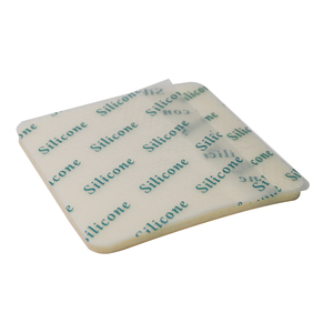 Pansement carré en mousse de silicone 4x4 po, imperméable, avec bordure, patch adhésif en gel de silicone <span class=keywords><strong>pour</strong></span> soins avancés des plaies - Product Image 3
