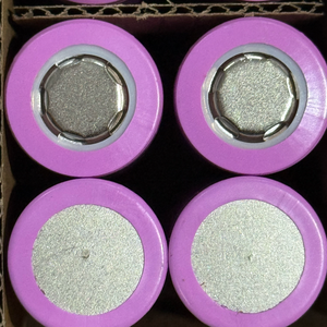 Hochleistungs-RTX 18650 5C 3C Zylindrische Festkörper batterie 2500mAh-2600mAh 3,7 V LiCoO2-Kathode 1000 Lebensdauer 0-45 - Product Image 5