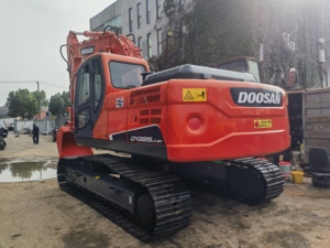 DOOSAN DX225lc-9c 22.5TON utilisé noyau d'excavatrice inclus moteur moteur boîte de vitesses pompe à engrenages portant EPA conforme direct corée - Product Image 3