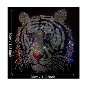 Patch de presse thermocollante ou à chaud tigre LSU motif de repassage en strass latéral visage de tigre pour vêtements de veste - Product Image 6