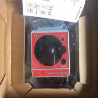 Capteur de mesure laser Leuze DDLS 508 120.0
