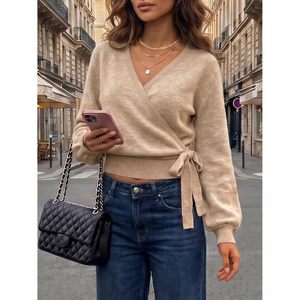 Cardigan en maille personnalisé pour femme, col en V, manches longues lanternes, coupe ajustée, style court avec ceinture à nouer, tenue décontractée - Product Image 5
